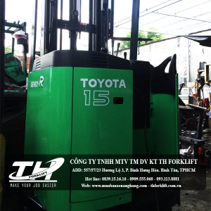 Xe nâng điện đứng lái Toyota 7FBR15