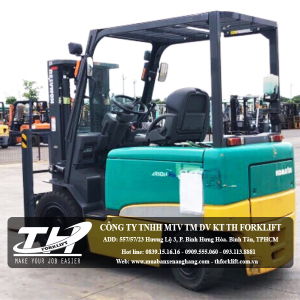 Xe nâng điện Komatsu FB30-11